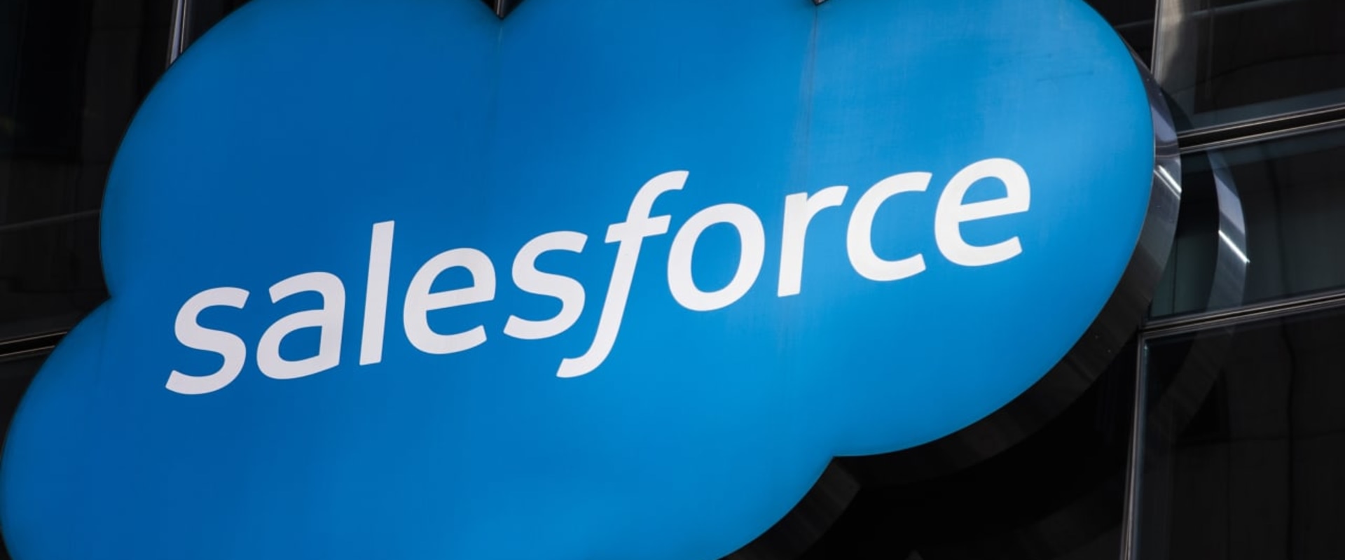 Why Salesforce is the Ultimate Choice for CRM Software